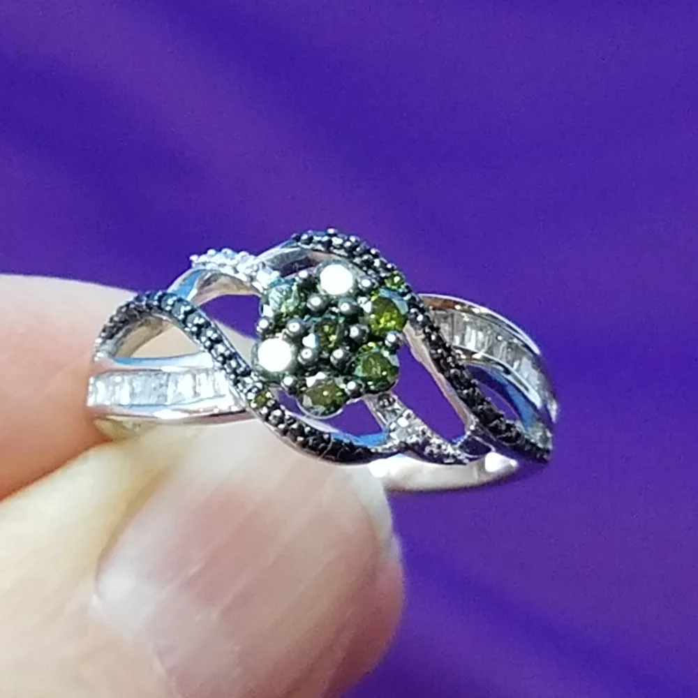 Diamond Rare Fancy Green Genuine Diamond  Ring
